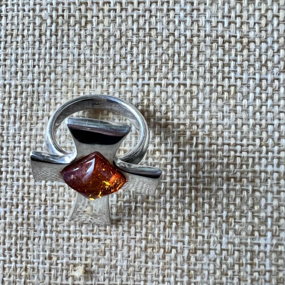 .925 & Amber Baltic Cross Ring Size 5 3/4 - Picture 5 of 9